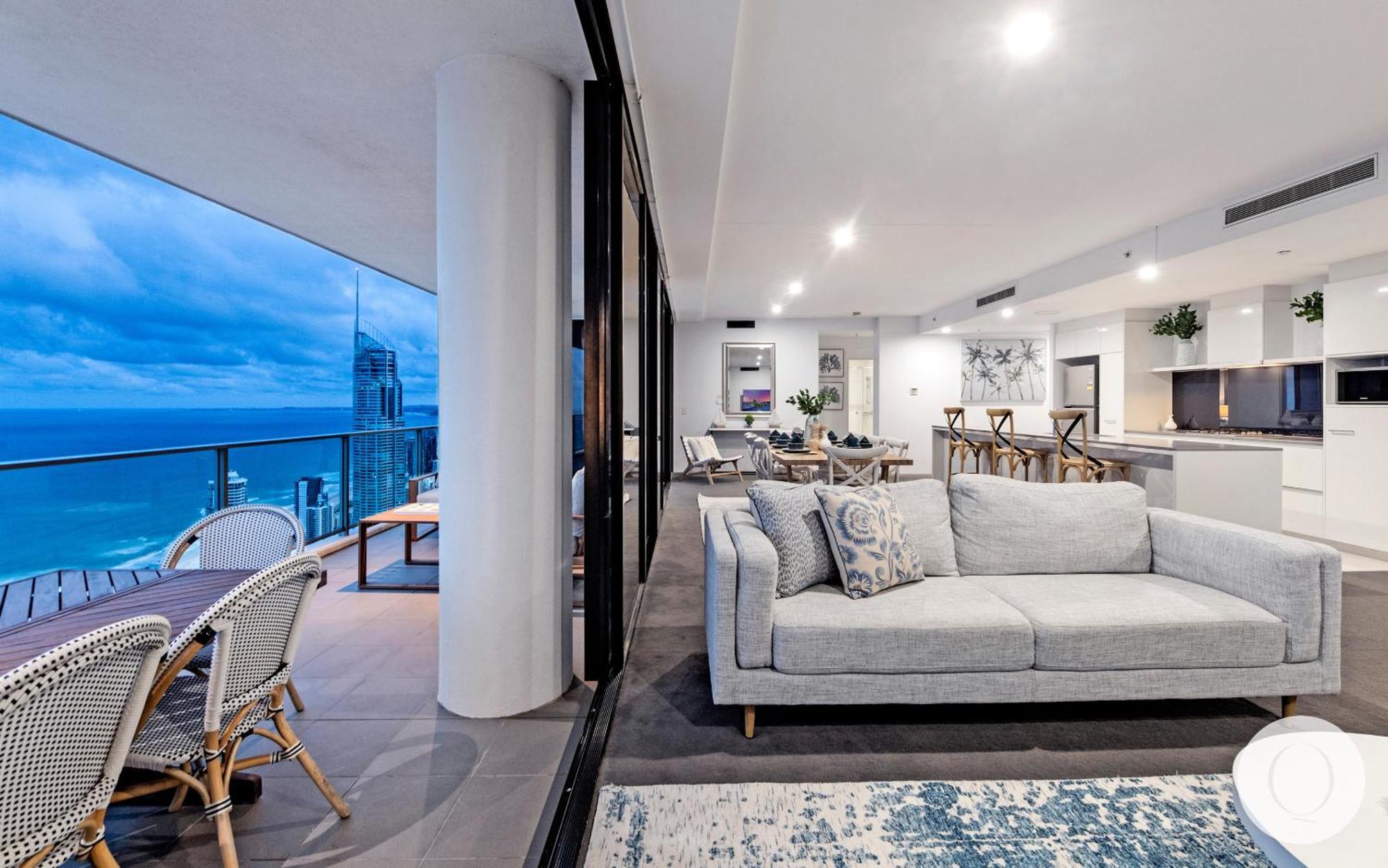 5 Bedroom Executive Sub Penthouse In The Heart Of Surfers With Full Ocean Views - Sleeps 12 - Circle On Cavill Amazing!! โกลด์โคสต์ ภายนอก รูปภาพ